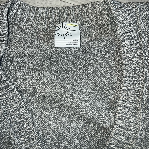 Offline by Aerie Cardigan Sweater Cardigan Oversized Medium - Picture 4 of 7